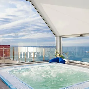 Urh Excelsior Hotel